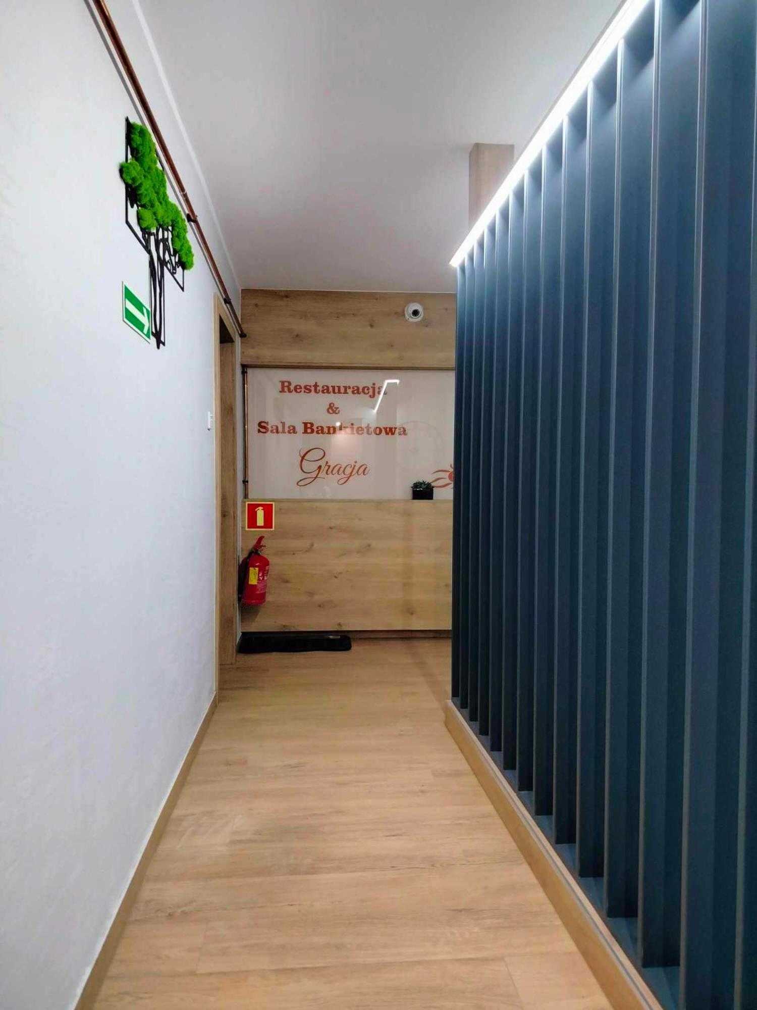 Noclegi I Restauracja Gracja Bełchatów 外观 照片